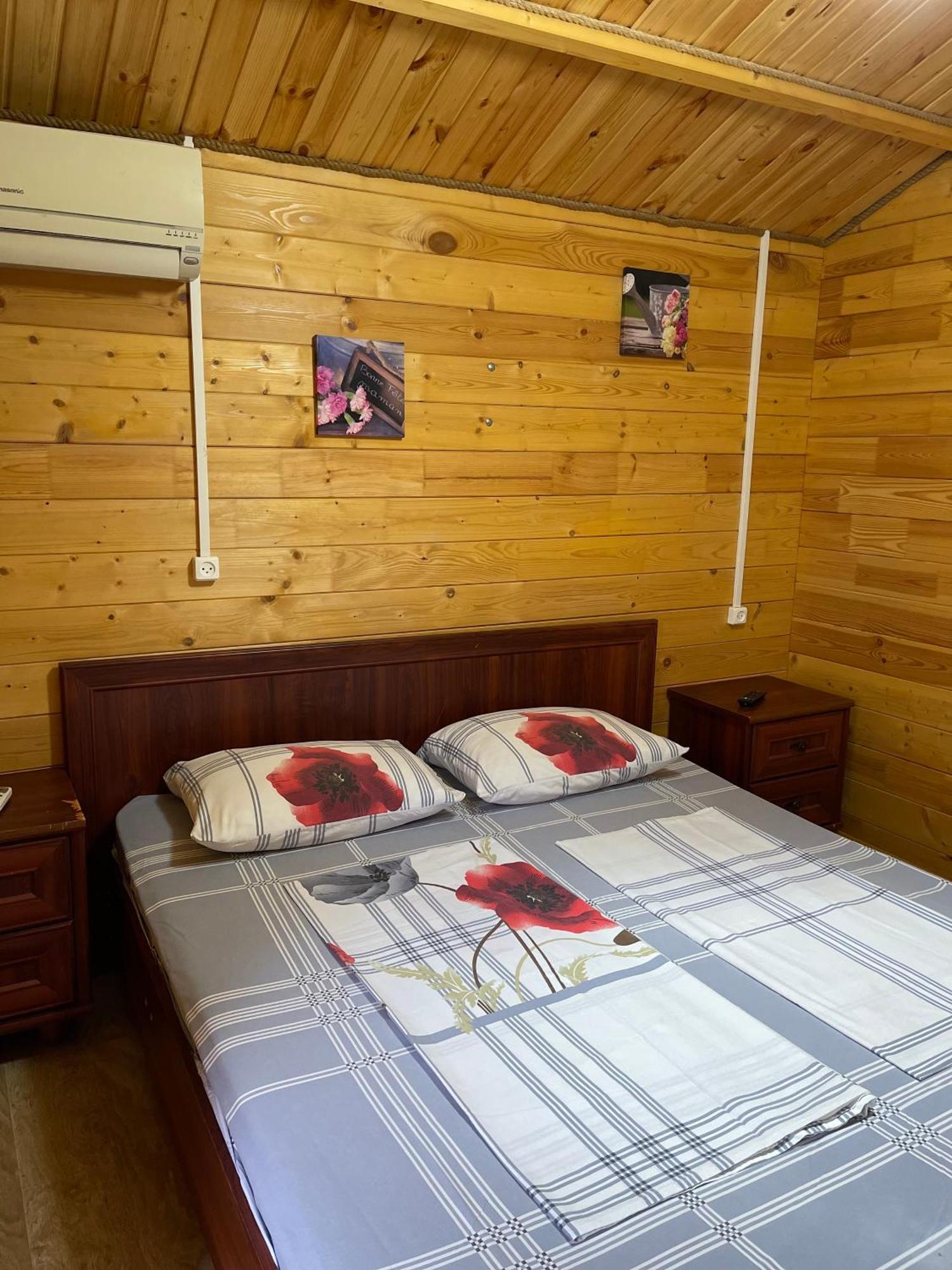 Guest House Vladimir Γκάγκρα Εξωτερικό φωτογραφία